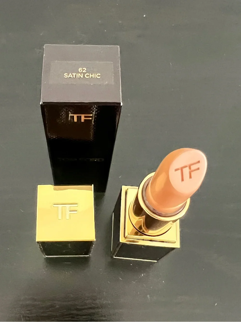Tom Ford Lip Color Lipstick - Satin Chic